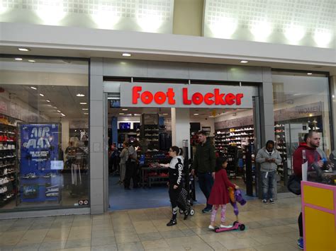 foot locker uk.